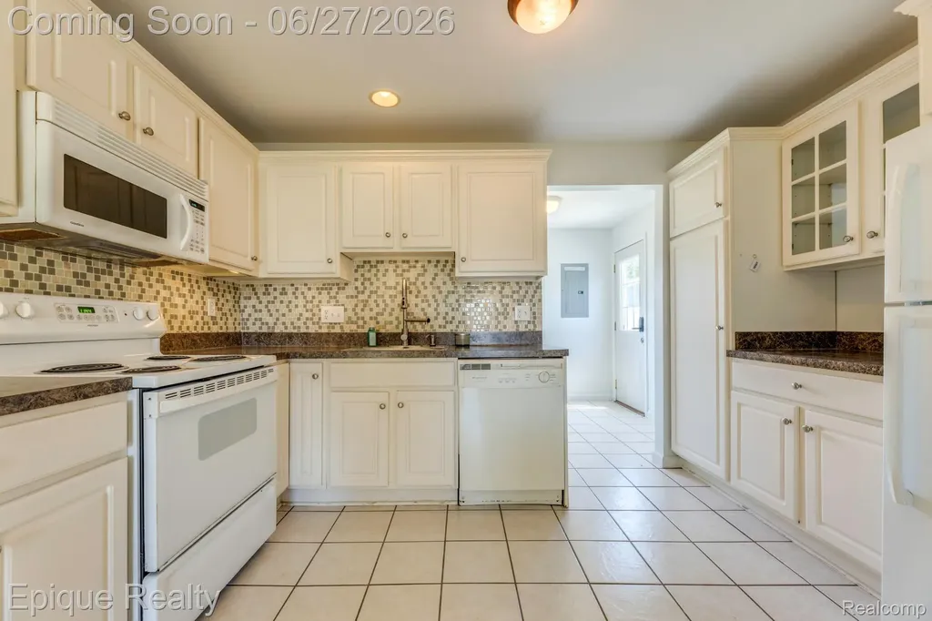 7520 Sunset Boulevard Worth Township MI 48450