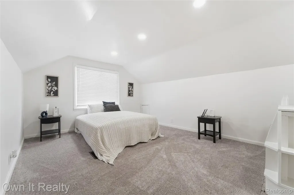 20190 Stansbury Street Detroit City MI 48235