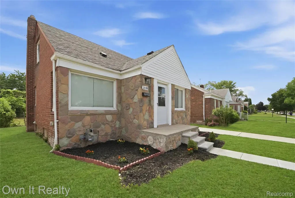 20190 Stansbury Street Detroit City MI 48235