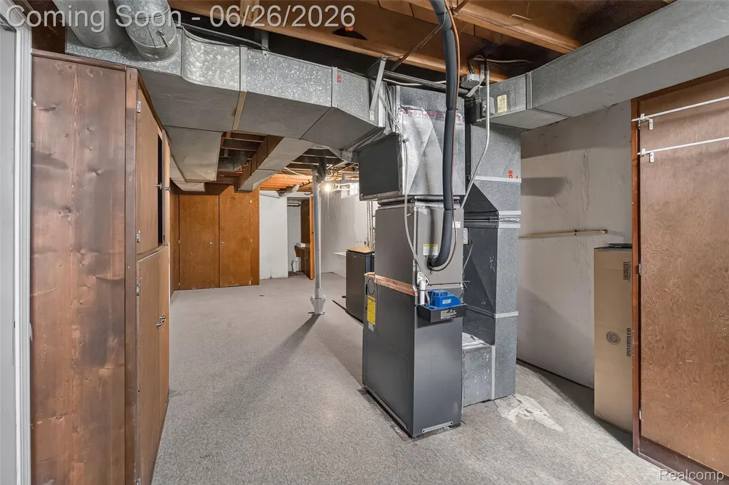7660 Louise Court Westland City MI 48185
