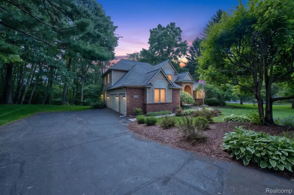 5079 Pinewood Drive Genoa Township MI 48116