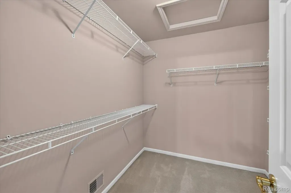 5079 Pinewood Drive Genoa Township MI 48116