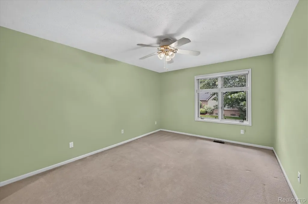 5079 Pinewood Drive Genoa Township MI 48116