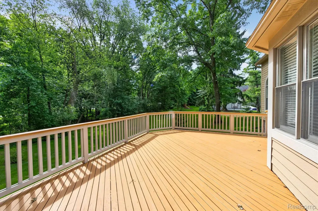 5079 Pinewood Drive Genoa Township MI 48116