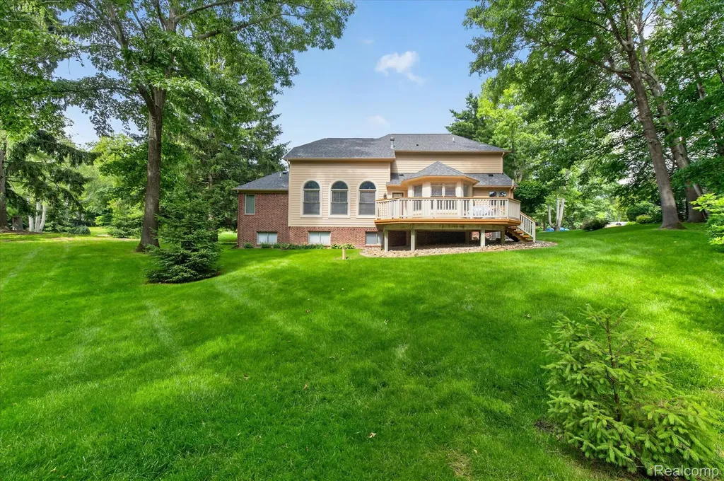 5079 Pinewood Drive Genoa Township MI 48116