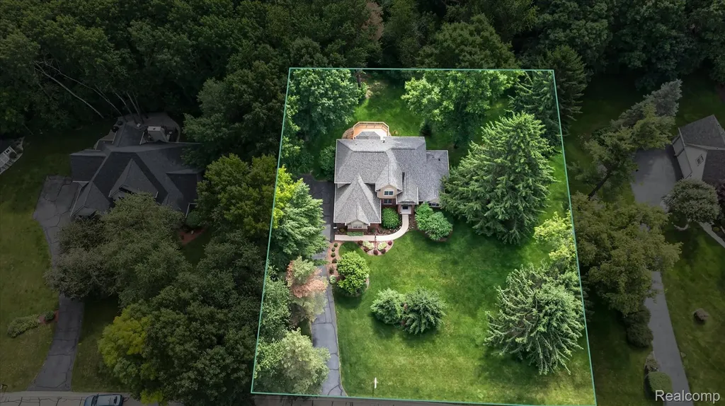 5079 Pinewood Drive Genoa Township MI 48116