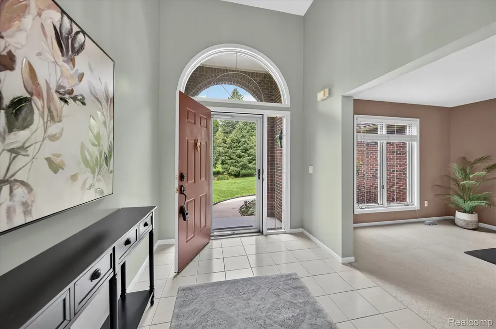 5079 Pinewood Drive Genoa Township MI 48116