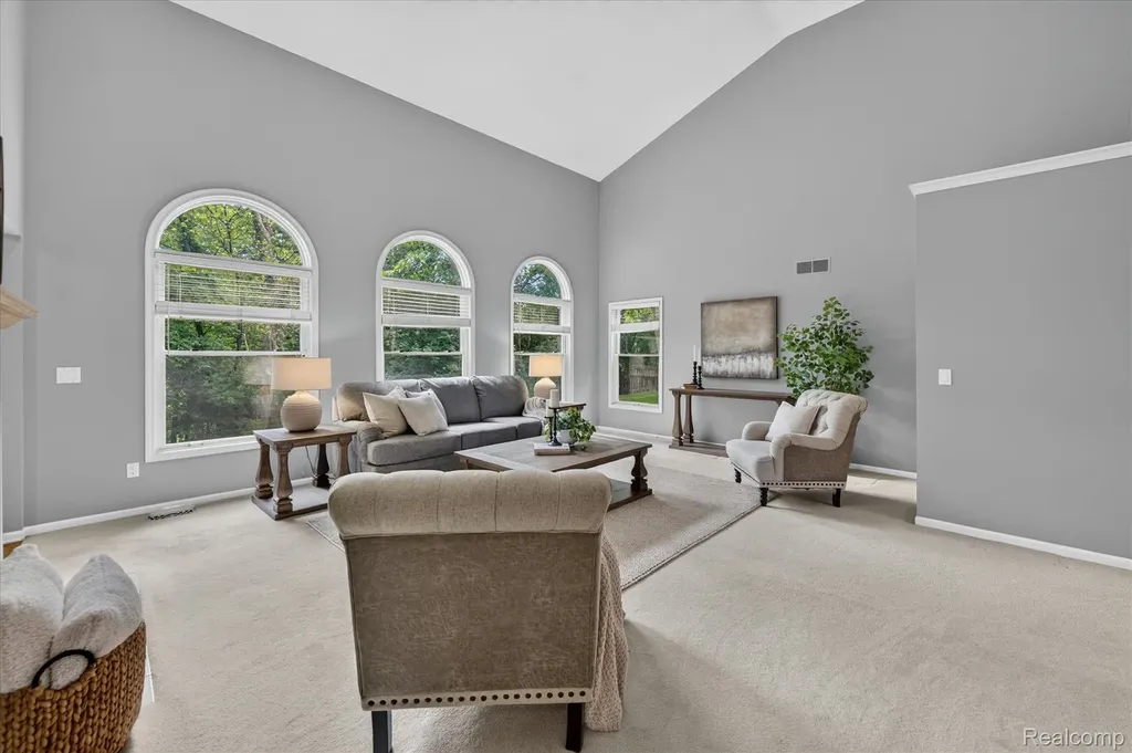 5079 Pinewood Drive Genoa Township MI 48116