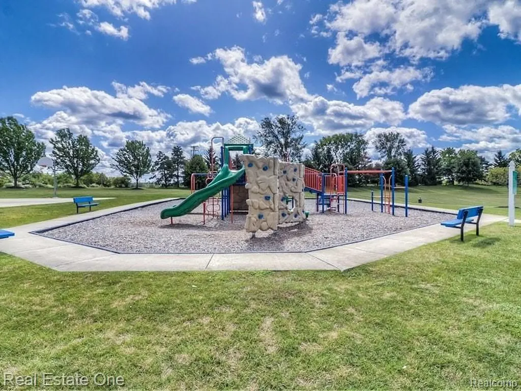 6435 Prince Boulevard Tyrone Township MI 48430