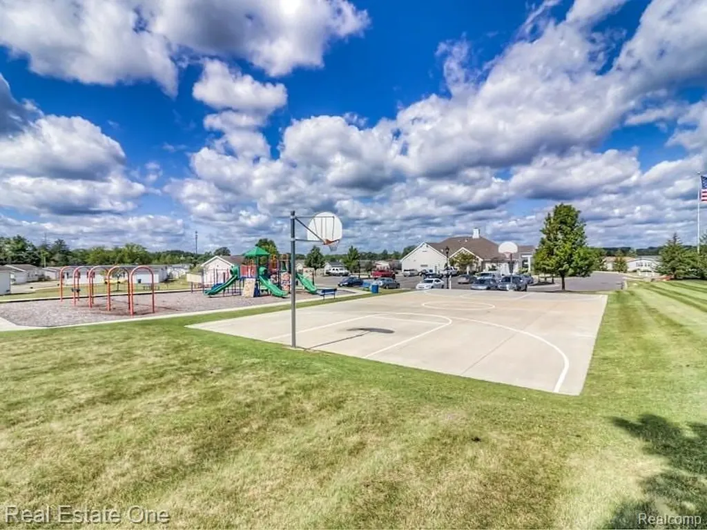 6435 Prince Boulevard Tyrone Township MI 48430