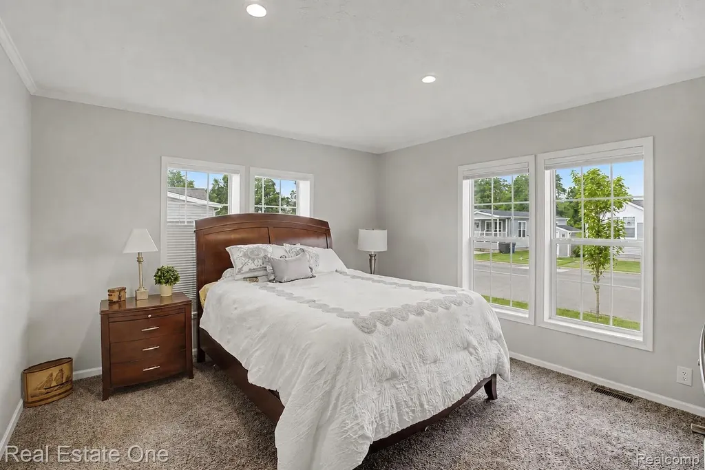 6435 Prince Boulevard Tyrone Township MI 48430