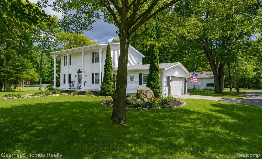 12364 Morrish Road Montrose Charter Township MI 48420