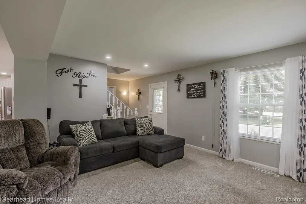12364 Morrish Road Montrose Charter Township MI 48420