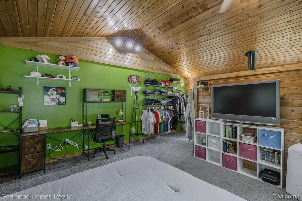 12364 Morrish Road Montrose Charter Township MI 48420