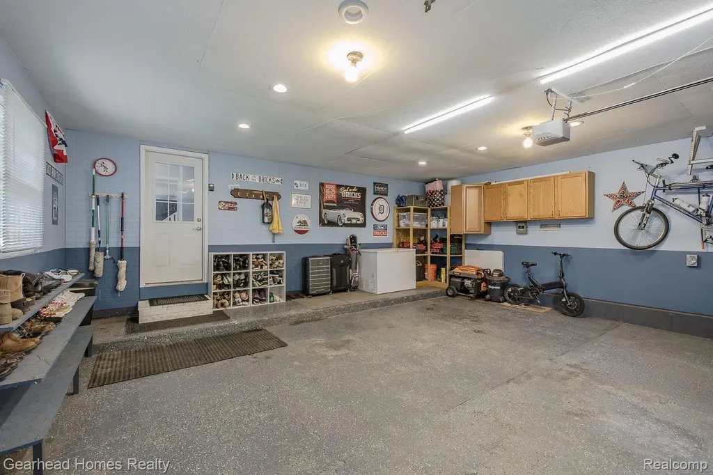 12364 Morrish Road Montrose Charter Township MI 48420