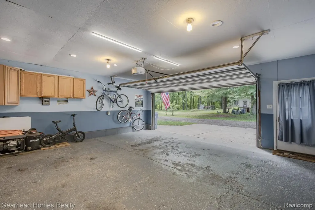 12364 Morrish Road Montrose Charter Township MI 48420