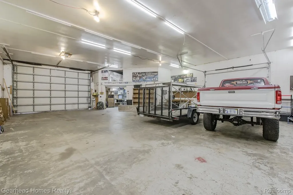 12364 Morrish Road Montrose Charter Township MI 48420