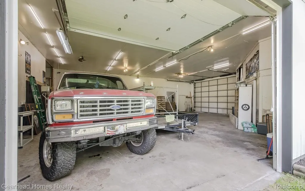 12364 Morrish Road Montrose Charter Township MI 48420