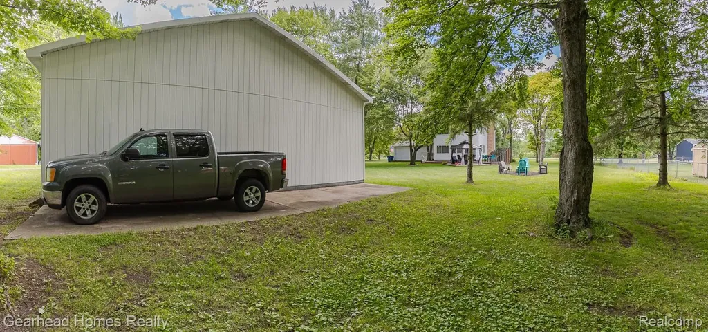 12364 Morrish Road Montrose Charter Township MI 48420