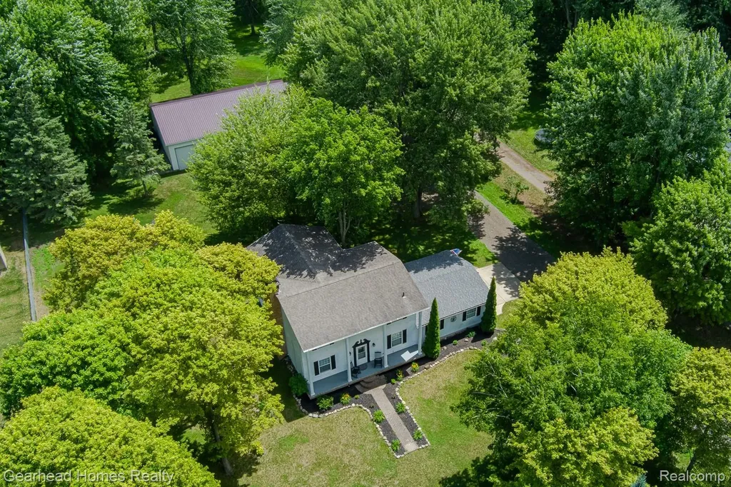12364 Morrish Road Montrose Charter Township MI 48420