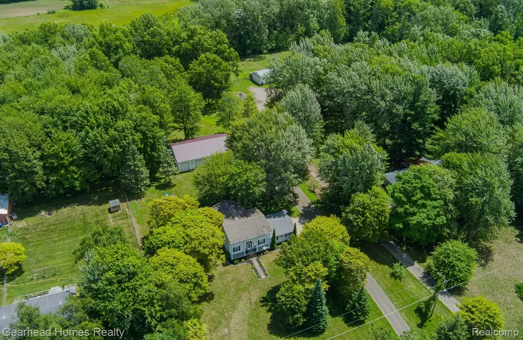 12364 Morrish Road Montrose Charter Township MI 48420