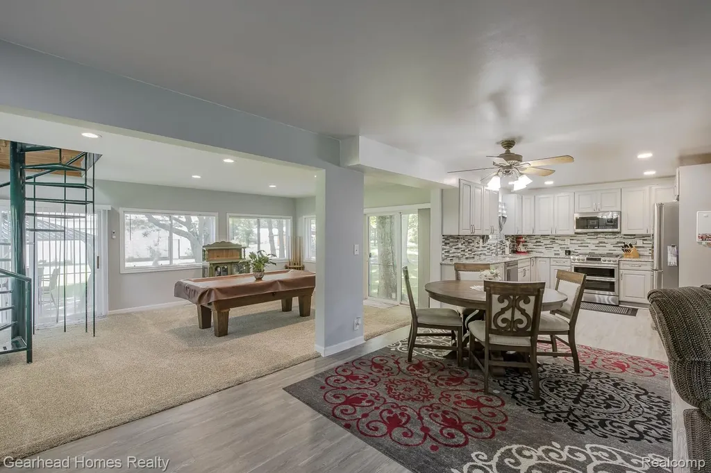 12364 Morrish Road Montrose Charter Township MI 48420