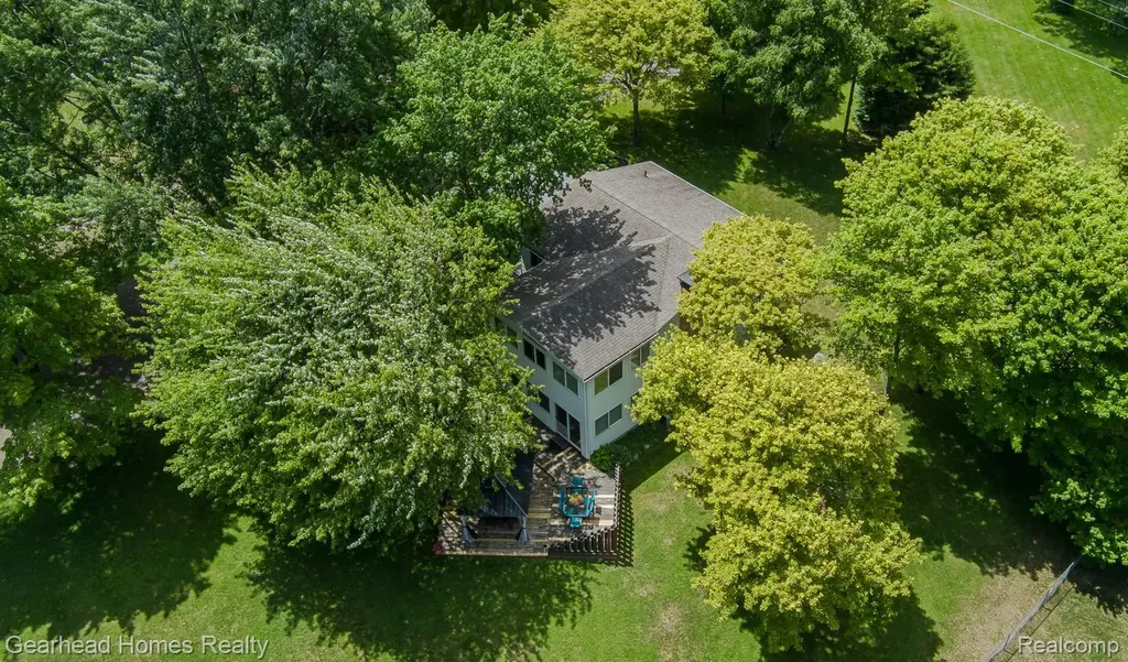 12364 Morrish Road Montrose Charter Township MI 48420