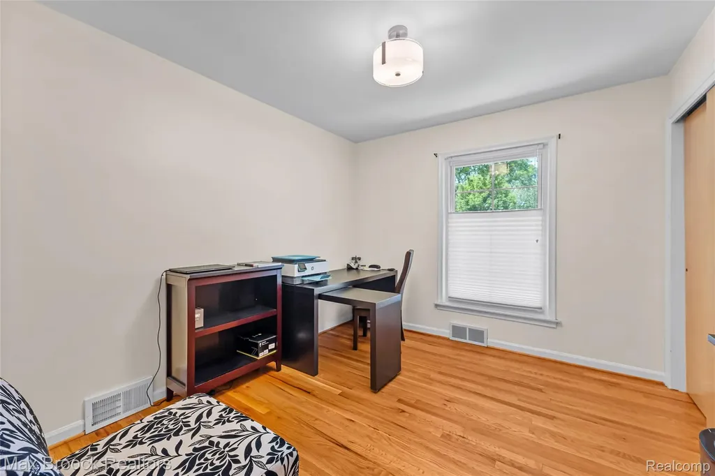 171 S Glengarry Road Bloomfield Hills City MI 48301