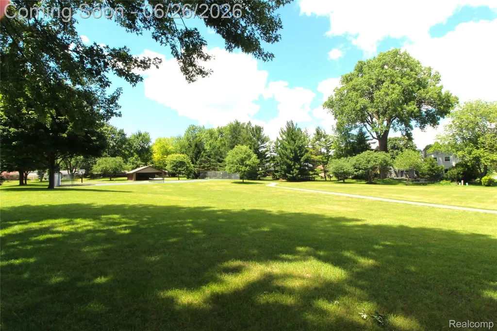 41784 Ladywood Drive Northville Township MI 48168