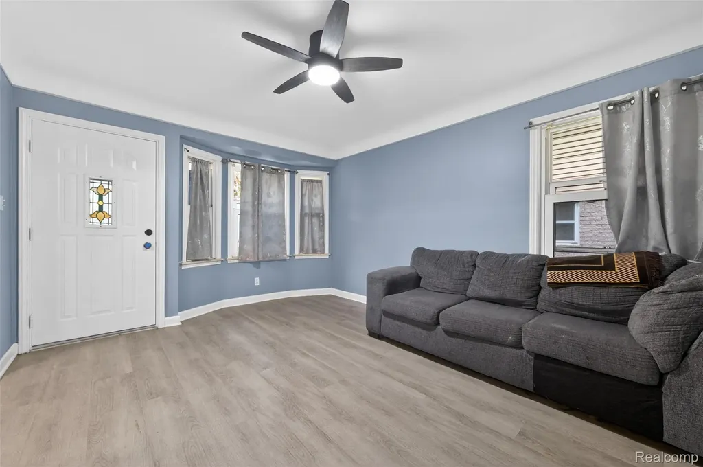 18923 Hanna Street Melvindale City MI 48122
