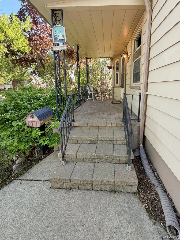 18923 Hanna Street Melvindale City MI 48122