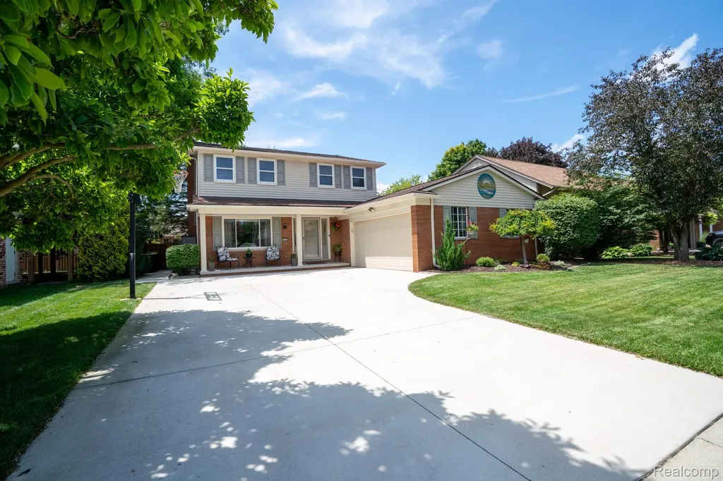 1552 Glen Lane Trenton City MI 48183