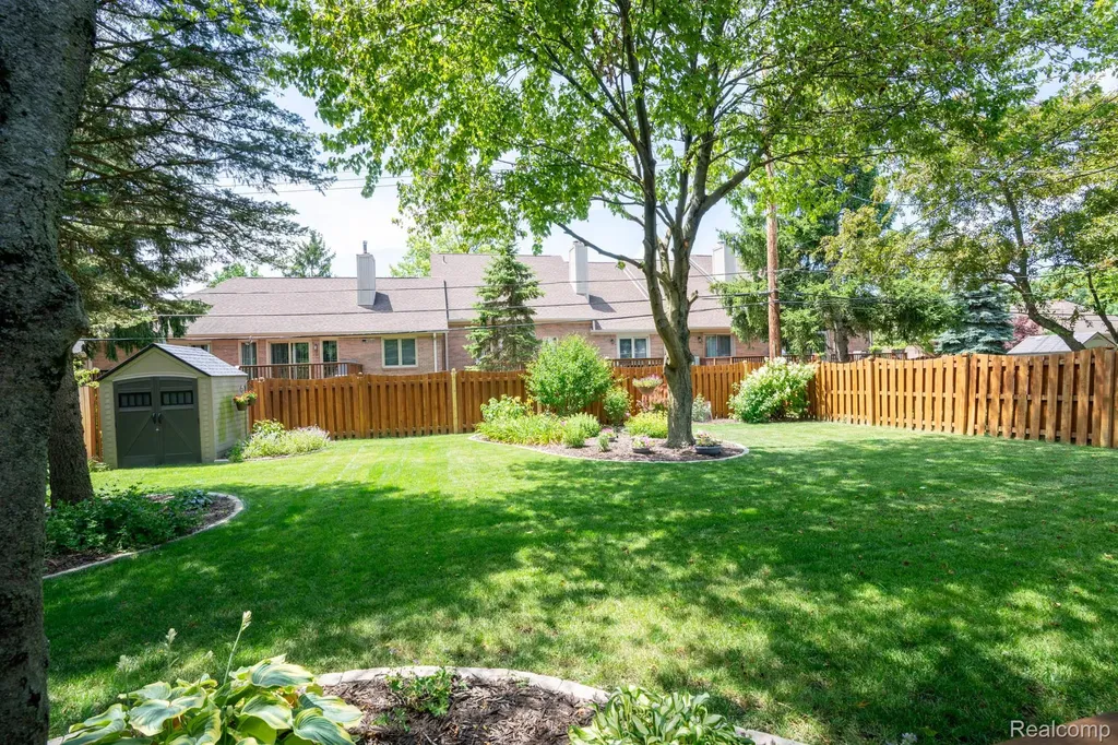 1552 Glen Lane Trenton City MI 48183