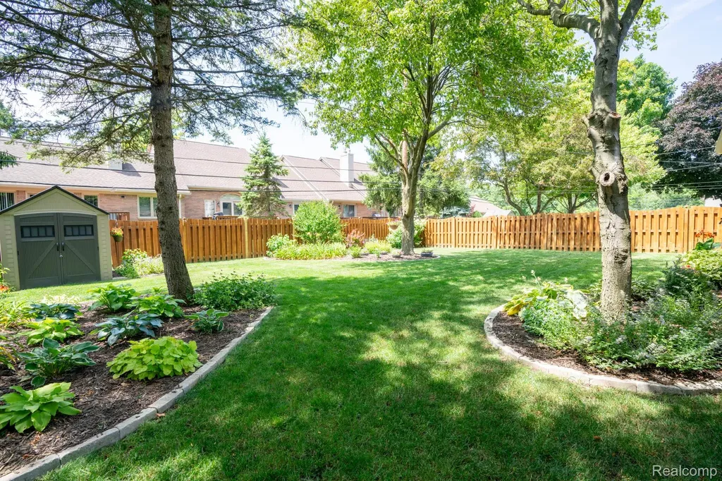 1552 Glen Lane Trenton City MI 48183