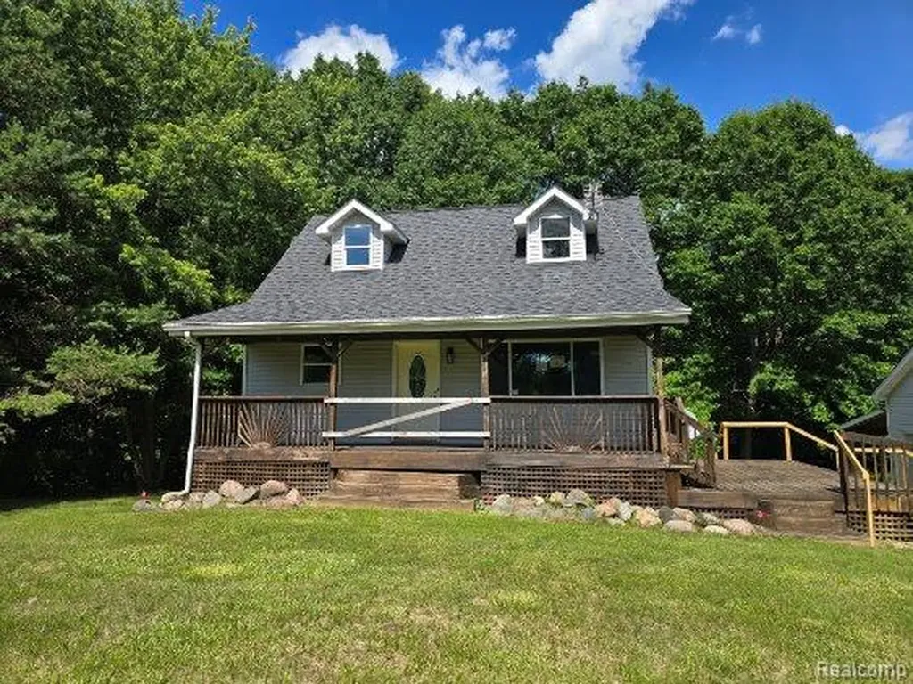 5848 Fostoria Road Marathon Township MI 48421