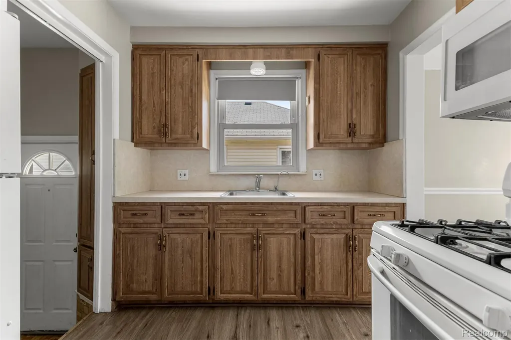3434 Vassar Street Dearborn City MI 48124