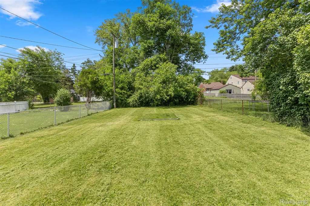 3434 Vassar Street Dearborn City MI 48124