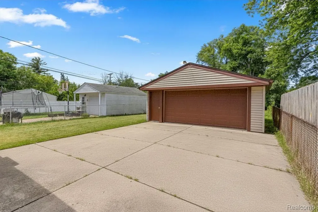 3434 Vassar Street Dearborn City MI 48124