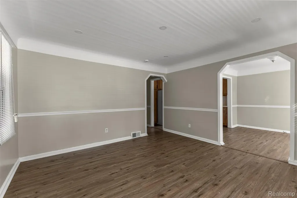 3434 Vassar Street Dearborn City MI 48124