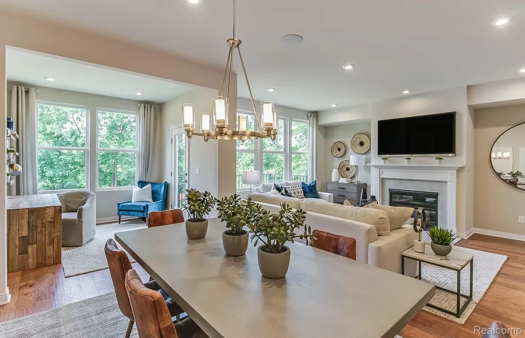 1516 Arcadia Drive Milford Charter Township MI 48381