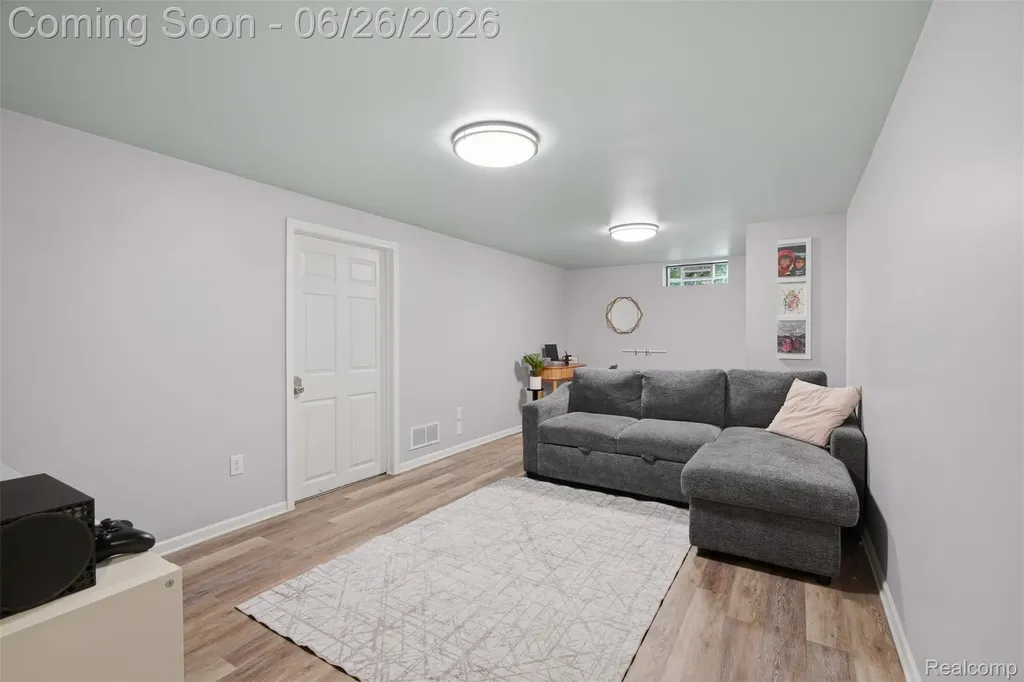 60569 Town Square Street Lyon Charter Township MI 48165