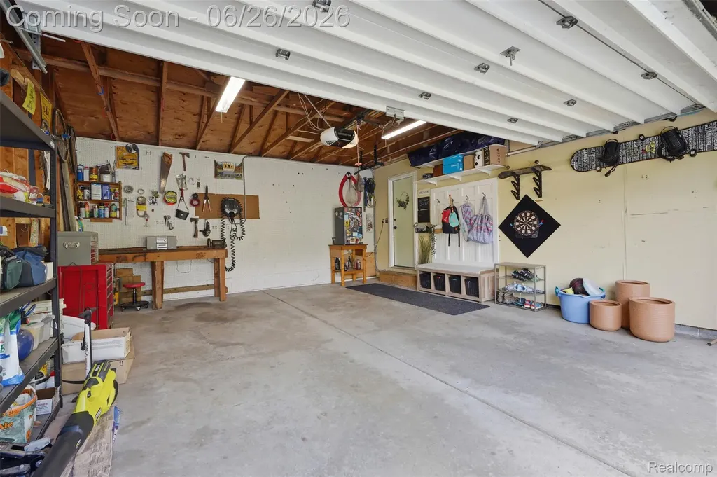 60569 Town Square Street Lyon Charter Township MI 48165