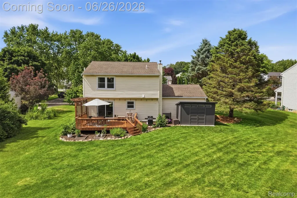 60569 Town Square Street Lyon Charter Township MI 48165
