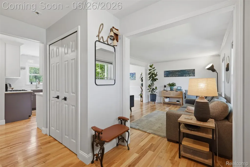 60569 Town Square Street Lyon Charter Township MI 48165