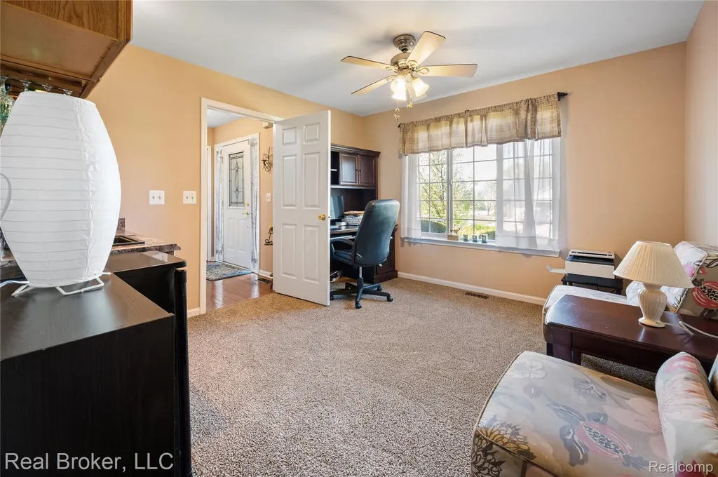 58767 Hunters Court South Lyon City MI 48178