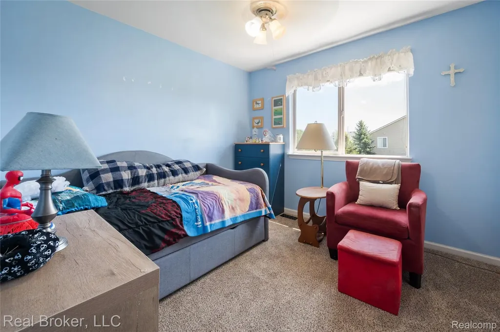 58767 Hunters Court South Lyon City MI 48178