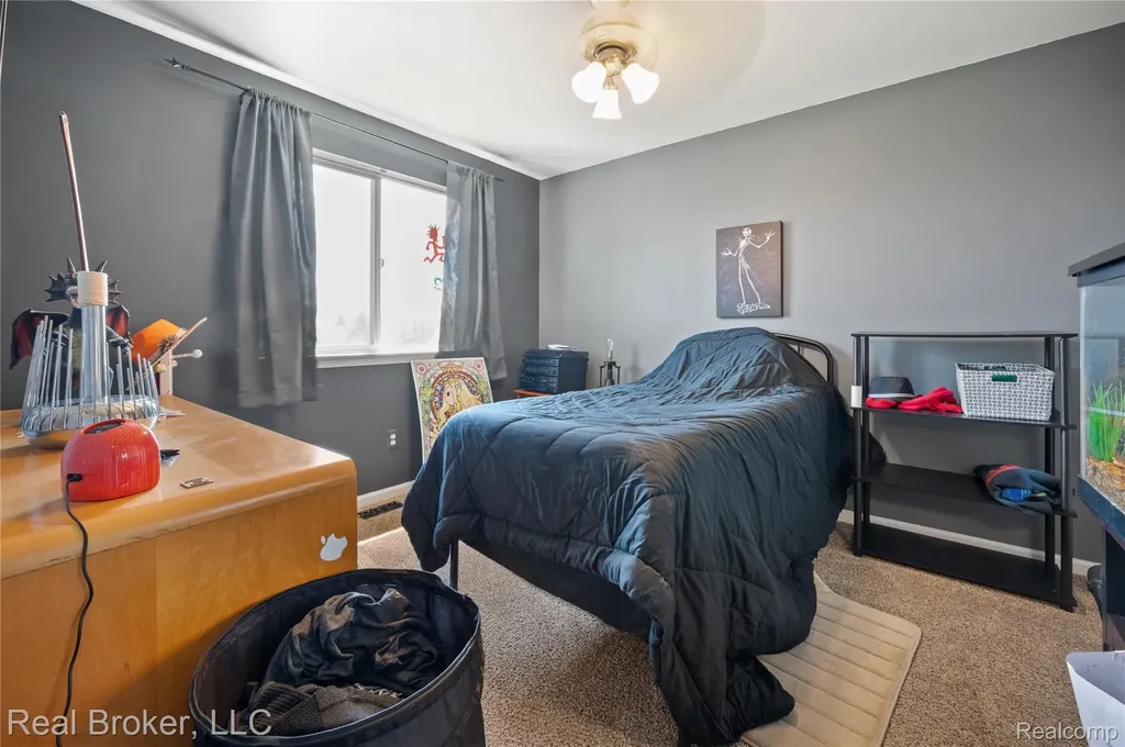 58767 Hunters Court South Lyon City MI 48178