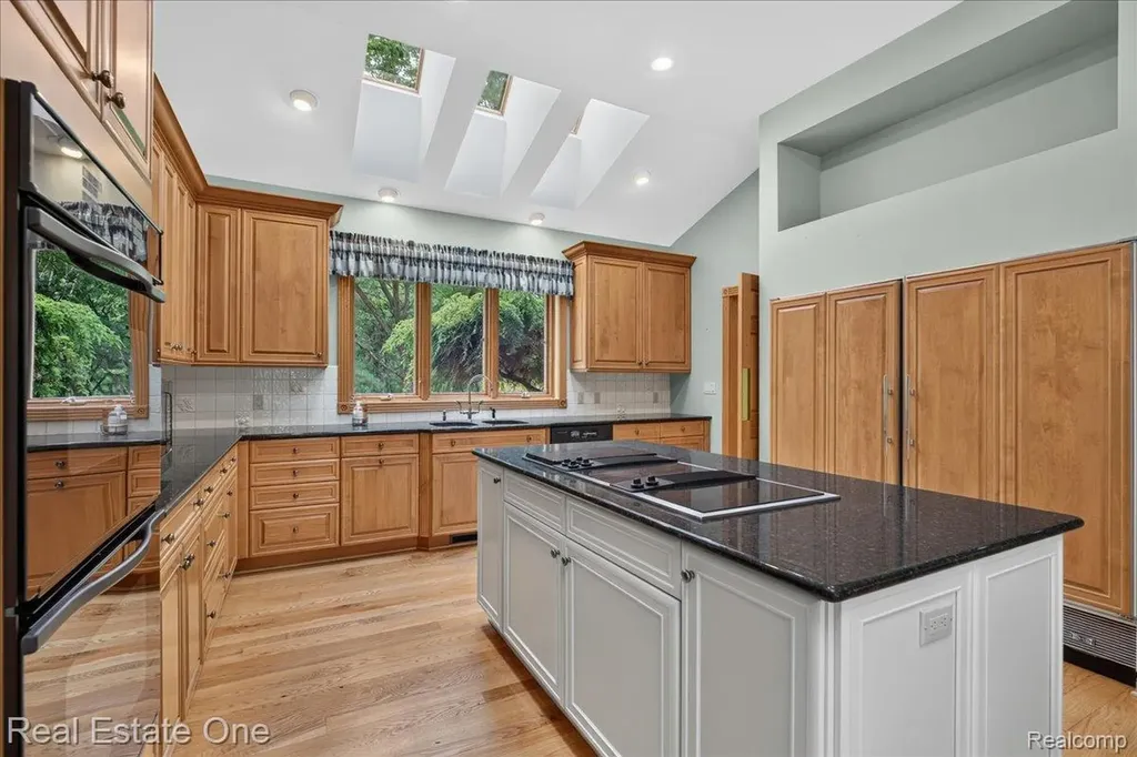 425 Courtney Road Addison Township MI 48367