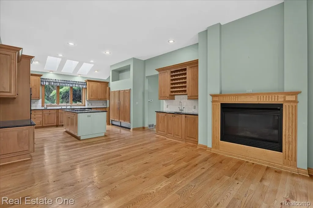 425 Courtney Road Addison Township MI 48367