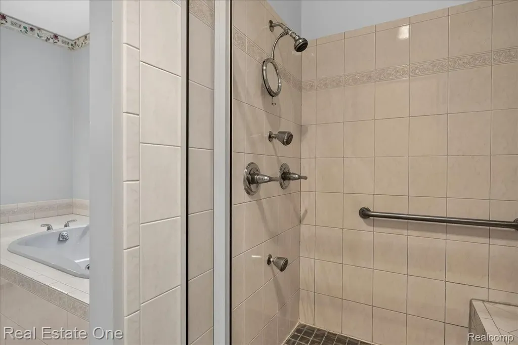 425 Courtney Road Addison Township MI 48367